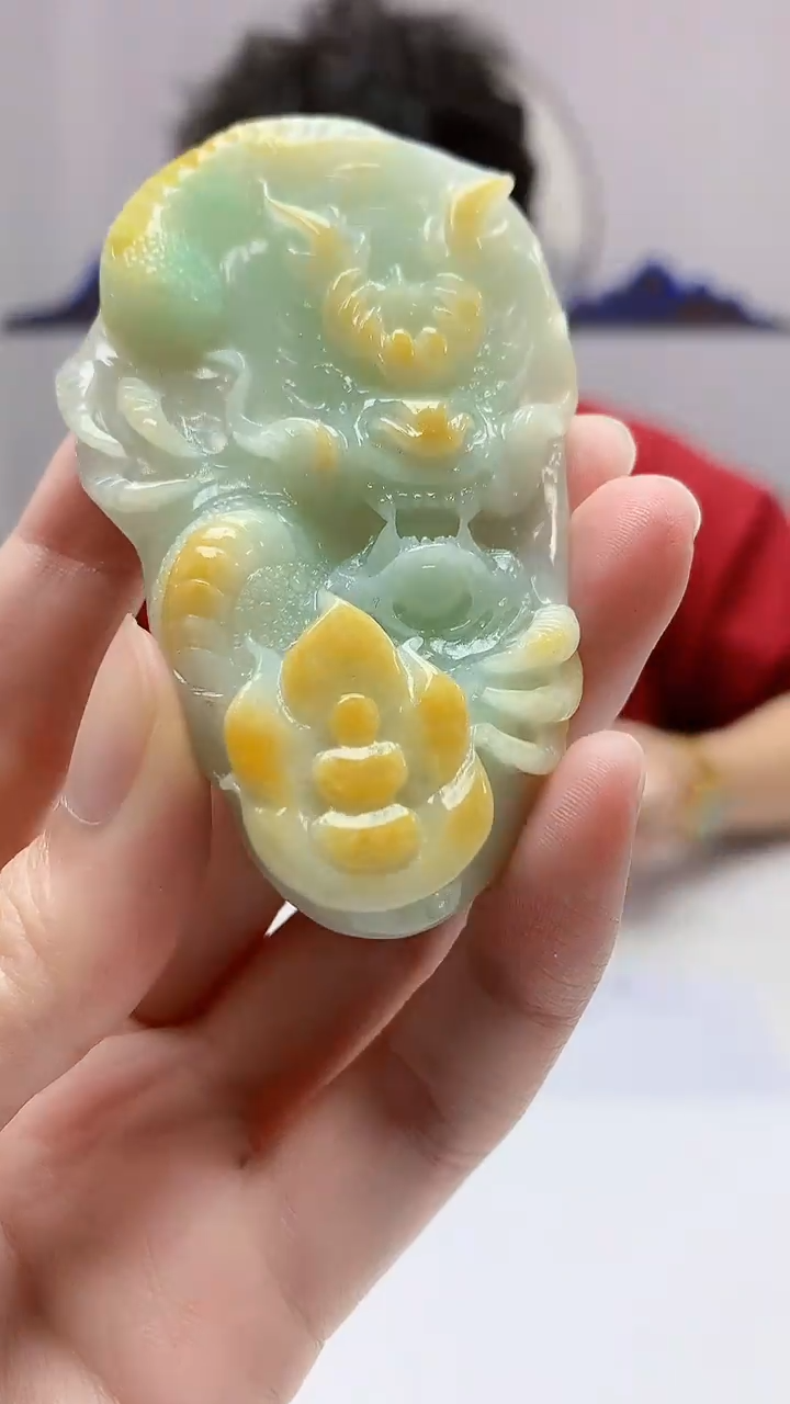 【闪购商品】定制翡翠未镶嵌4688zm-毛货挂件94龙牌