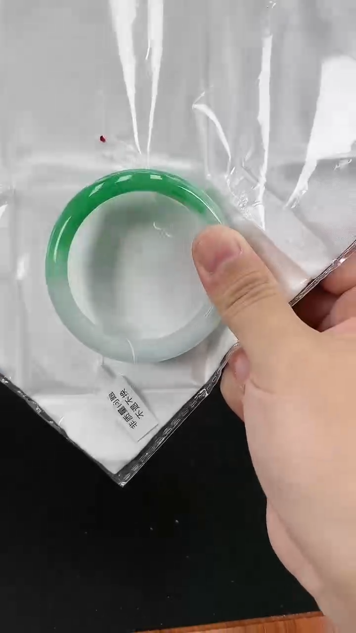 【闪购商品】砖雕h53 阳春白雪手镯 圈口56.8