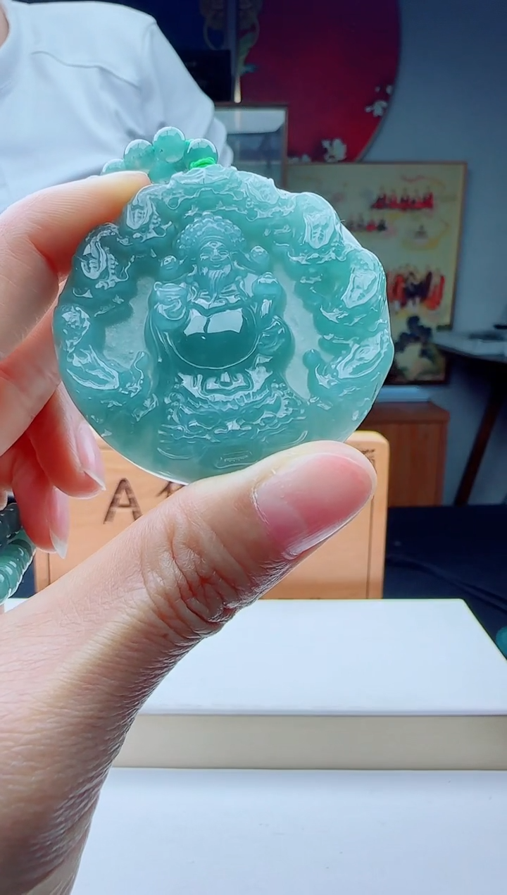 颈饰未镶嵌翡翠多样性发其一