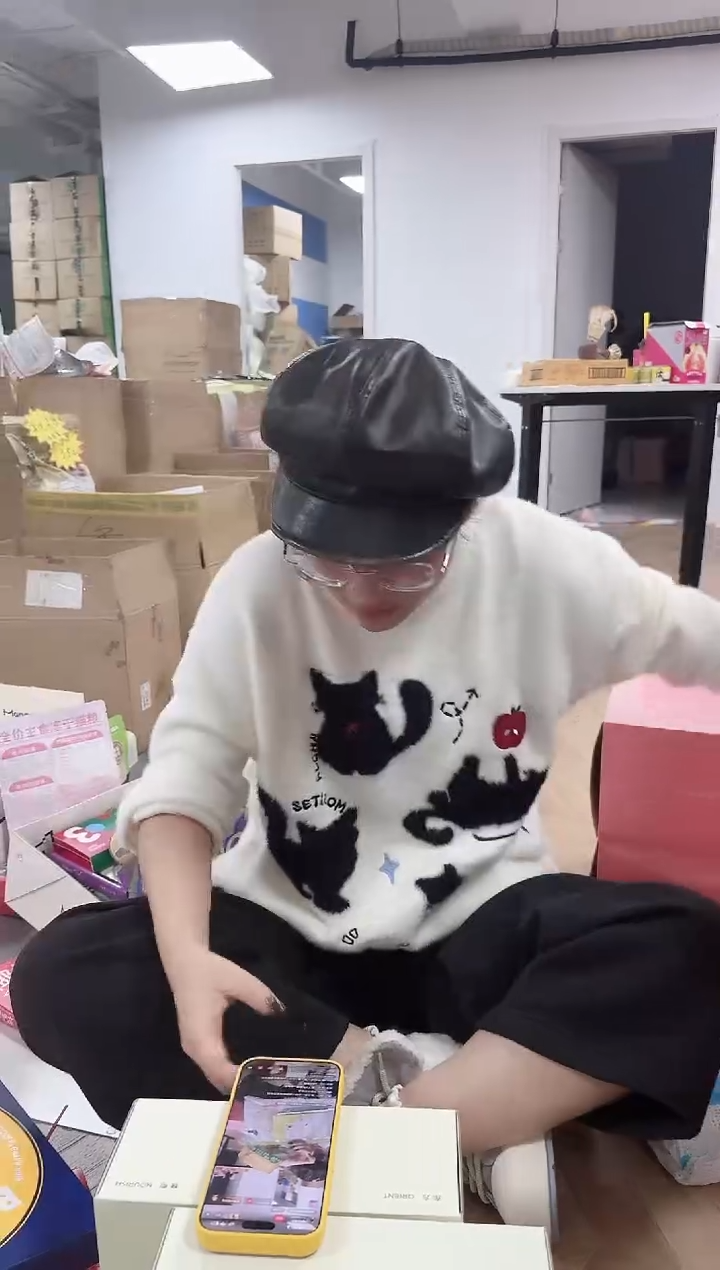 芭乐鸭1包+帕特40g随机口味