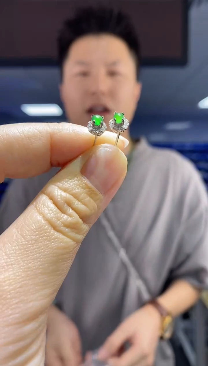 银S925镶嵌翡翠耳饰EZ4342