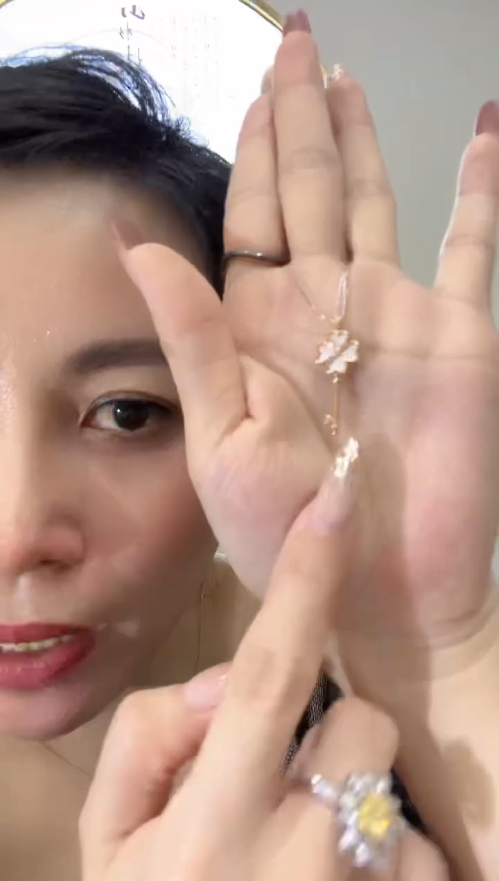 18K金镶嵌贝壳（贝母）吊坠（不含链）   YT