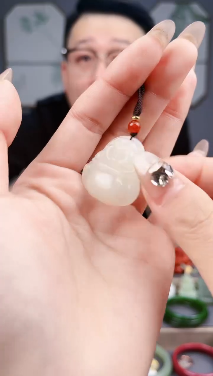 【闪购商品】和田玉颈饰未镶嵌AA多样性发货 拍一发一