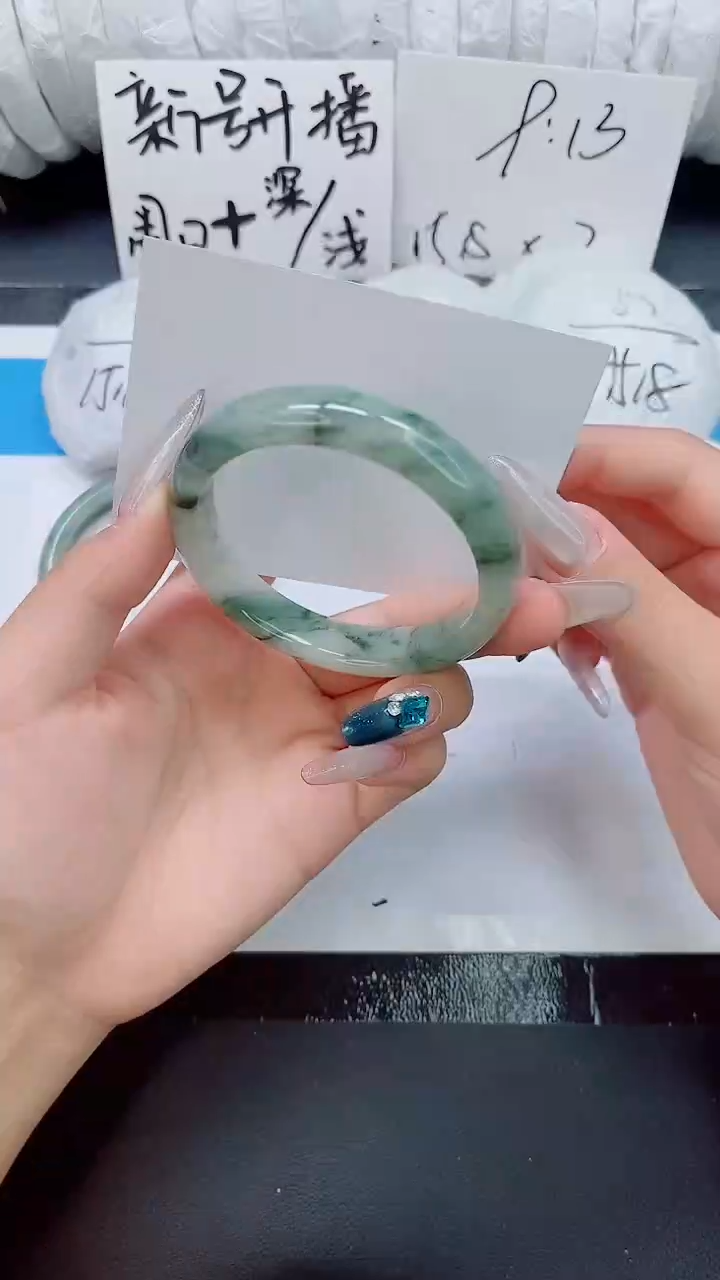 石英质玉手镯未镶嵌075-圈口59