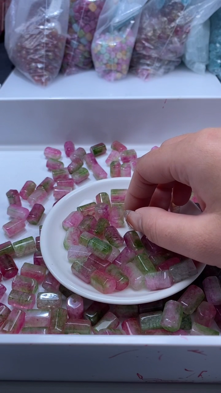 颈饰未镶嵌水晶W3018西瓜碧玺六棱柱13×9MM*3颗