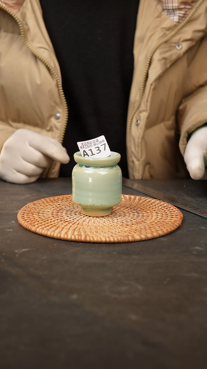 【闪购商品】瓷片137泥泥手工花盆