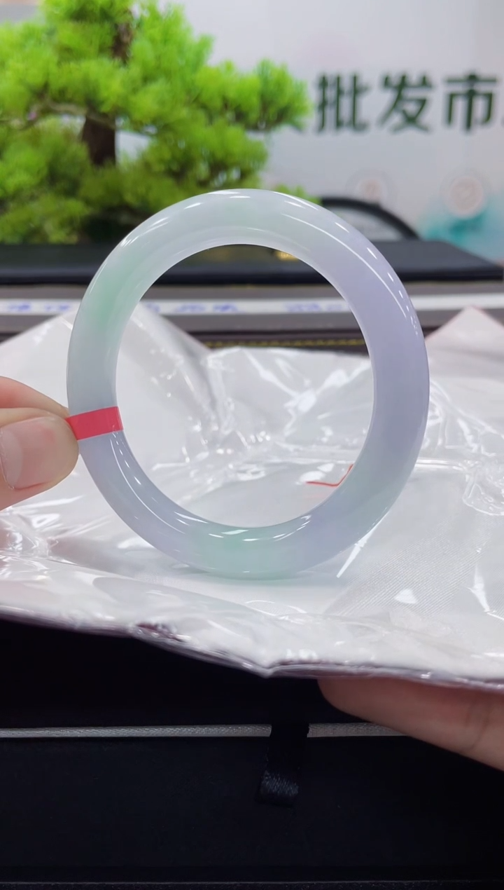 【闪购商品】翡翠手镯未镶嵌手镯