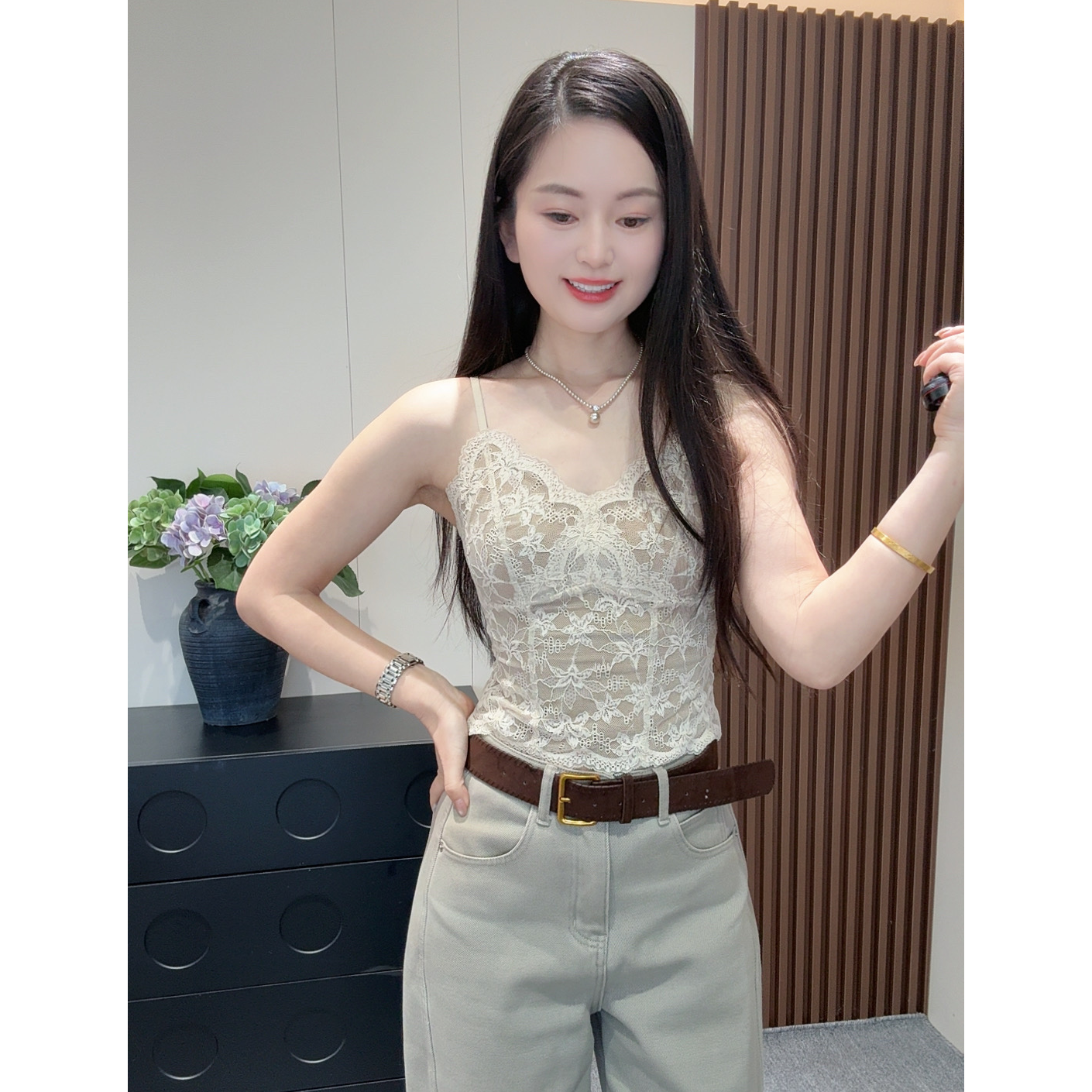 程程优选好看蕾丝背心