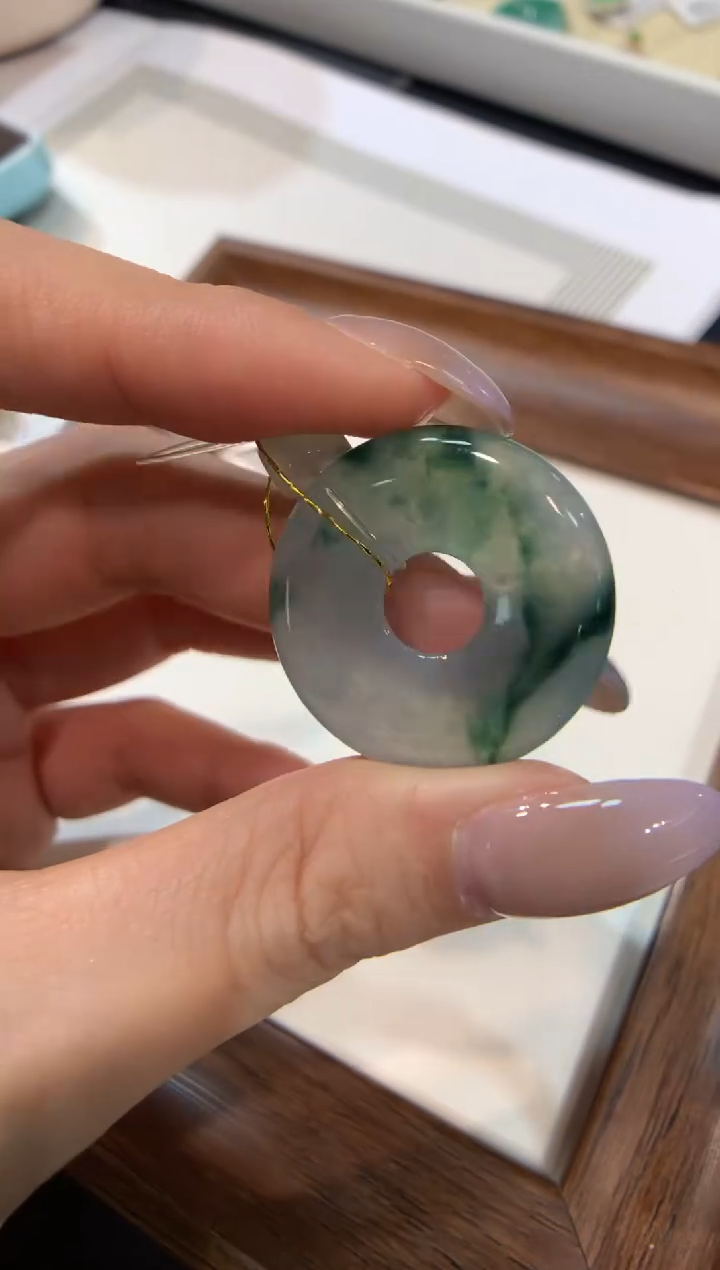 颈饰未镶嵌翡翠甜甜圈 