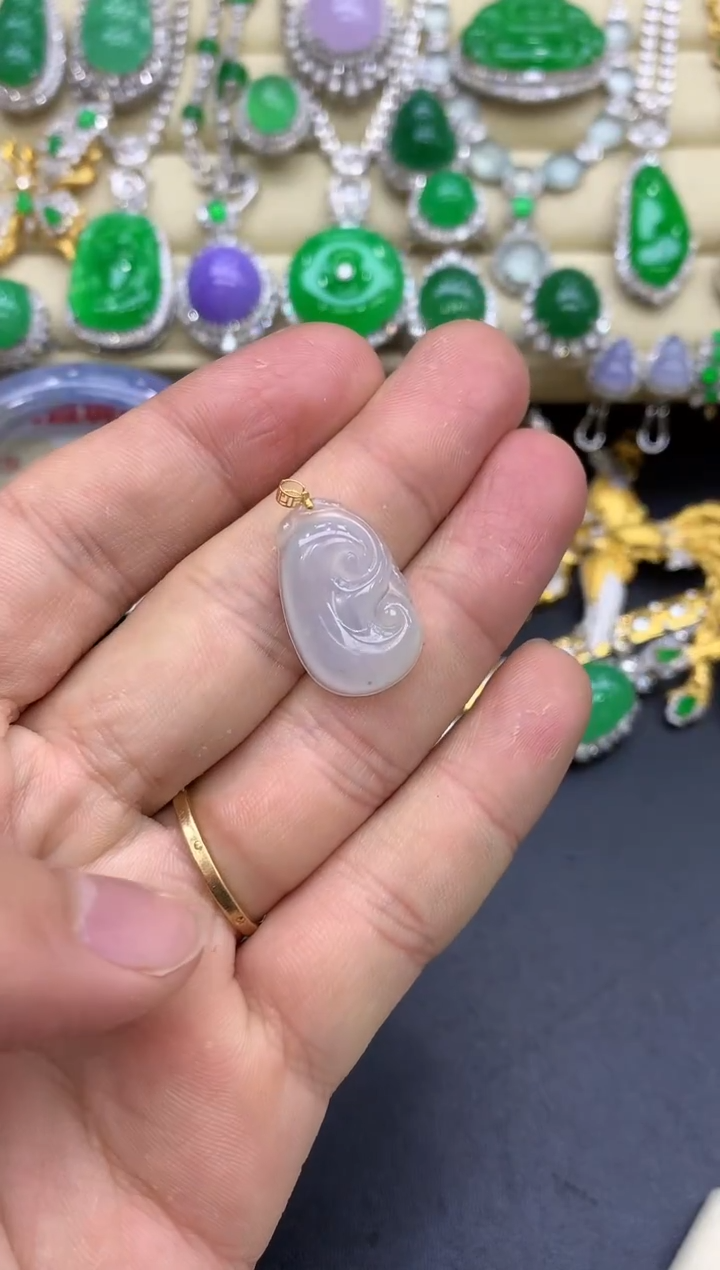 颈饰18K金镶嵌翡翠476-中国好珍宝