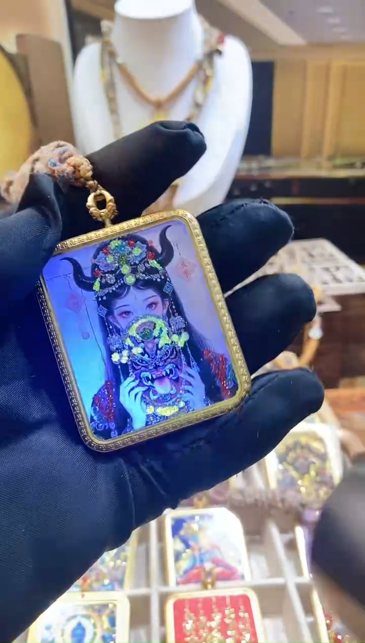 吊坠纯纯纯-手绘-纯铜--不掉色--彩金西藏唐卡文玩