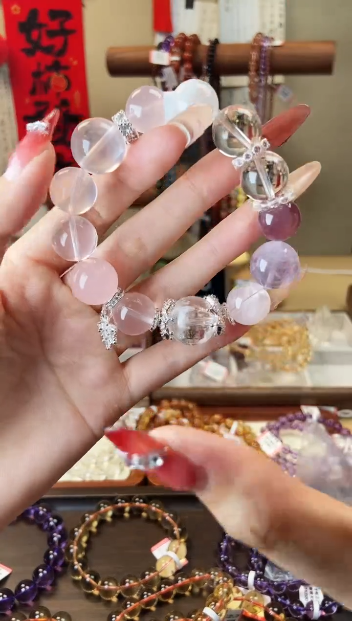 【闪购商品】水晶手串合金高定g42