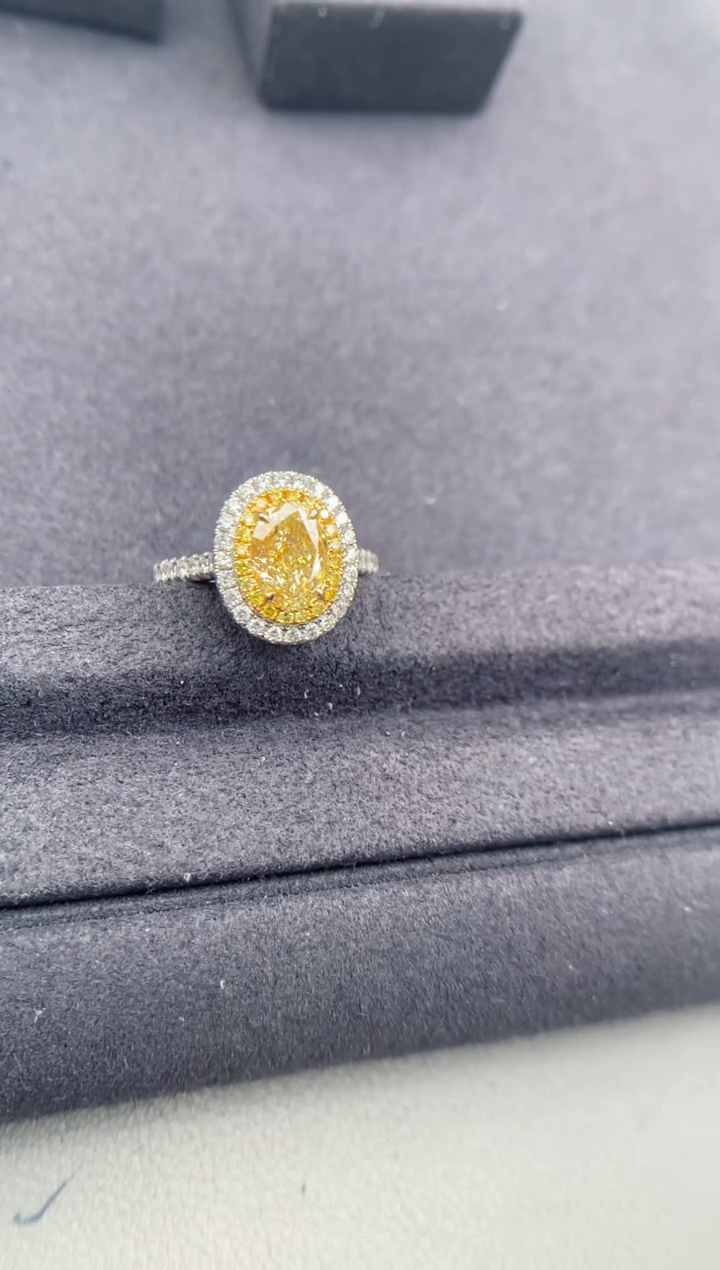 18K金镶嵌戒指/指环钻石1.5ct黄钻   FG