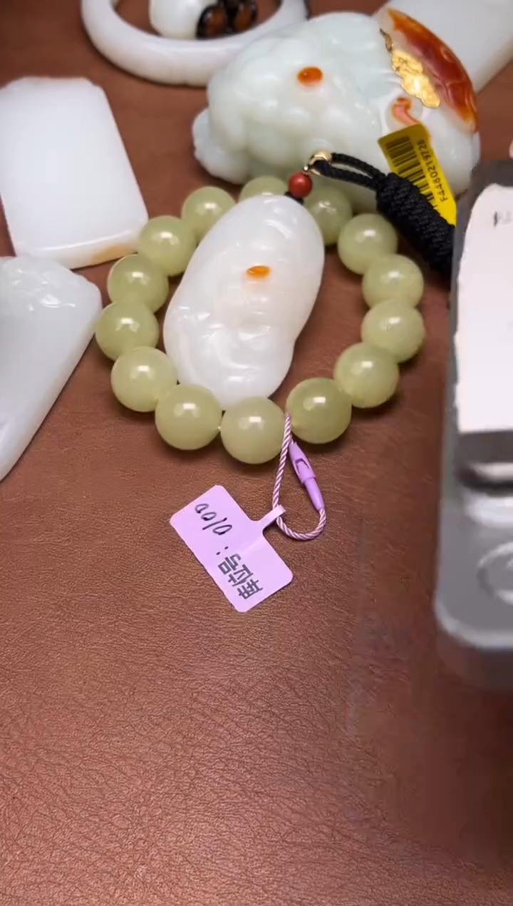 【闪购商品】和田玉2.21GZ多样性拍一发一未镶嵌44344