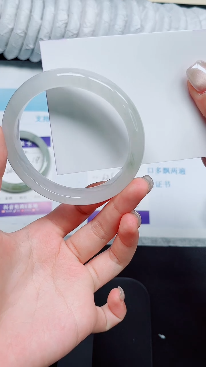 石英质玉手镯未镶嵌239-62.5