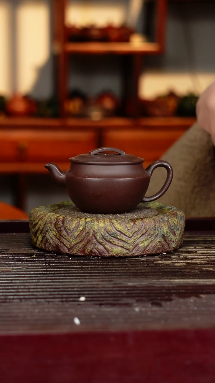 宜兴原矿紫砂壶茶壶宜兴原矿紫砂壶茶壶130C