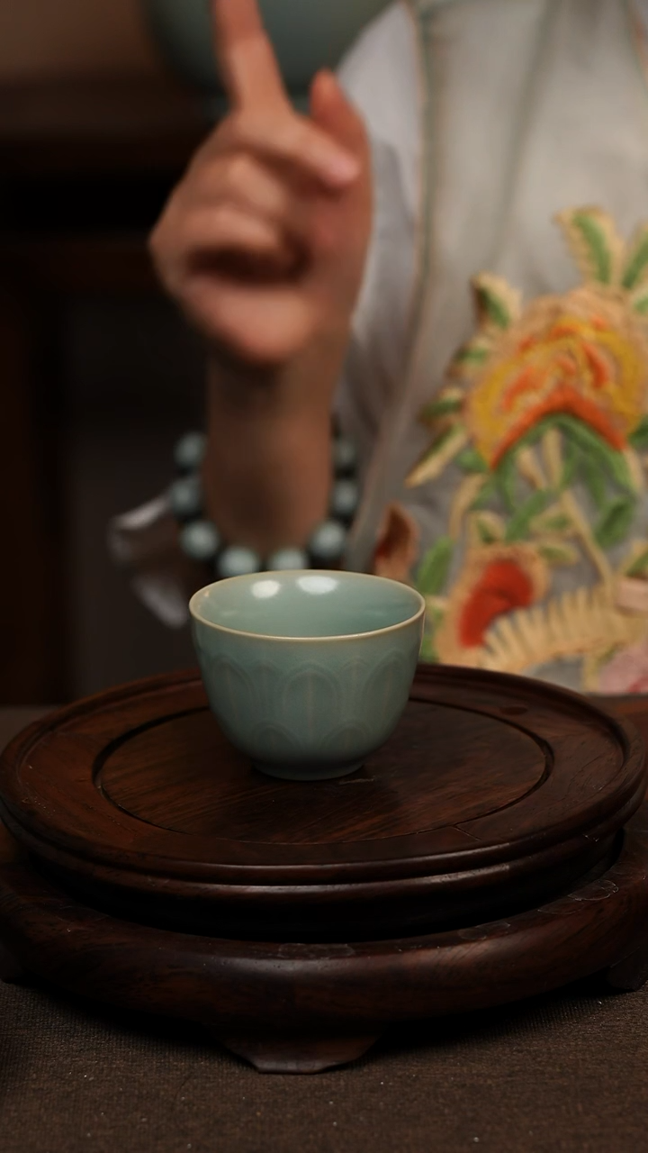 瓷片仿古天青小莲心杯50ml 微瑕 不带礼盒