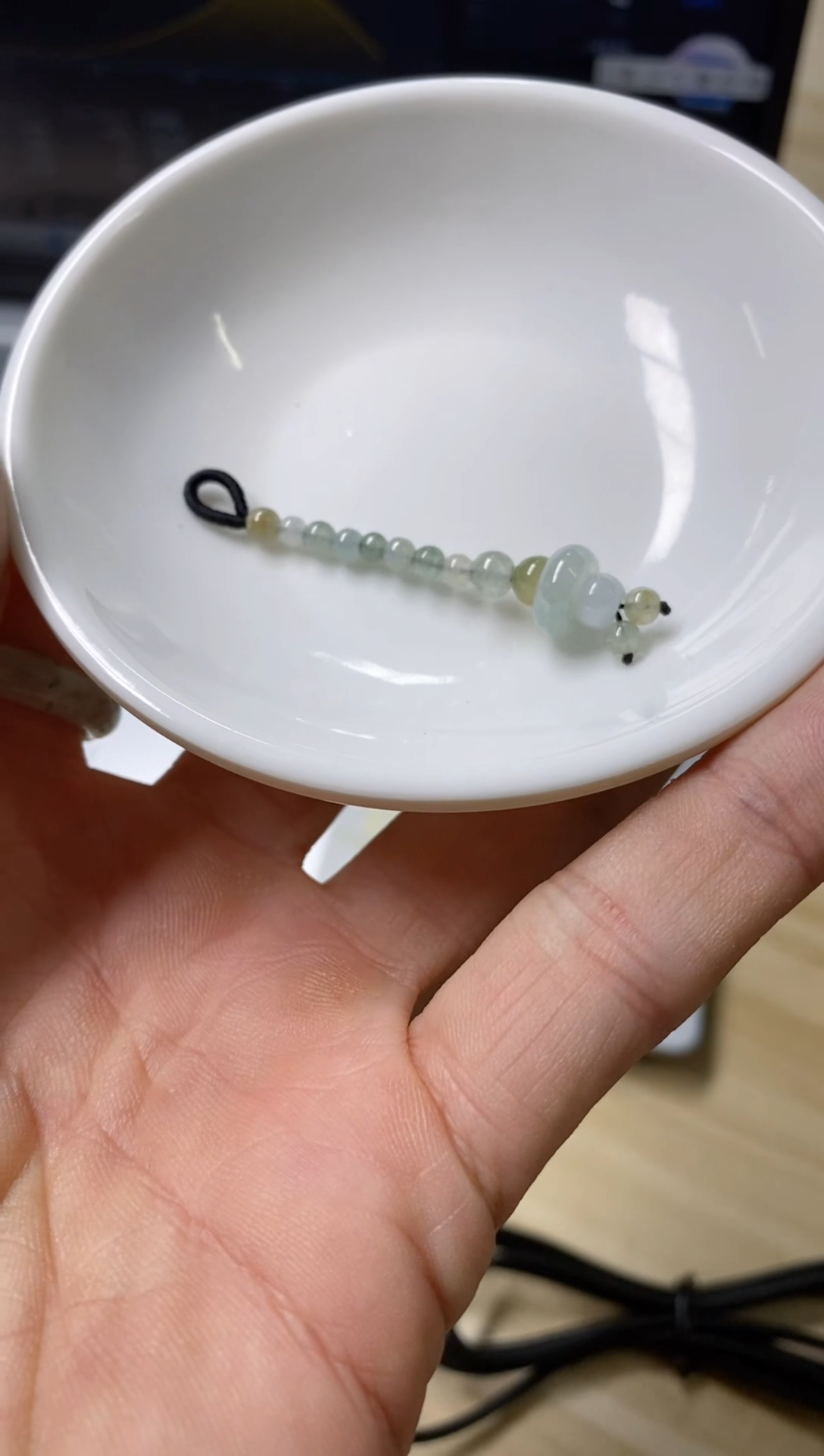 【闪购商品】翡翠颈饰未镶嵌天然缅甸翡翠A货手机挂