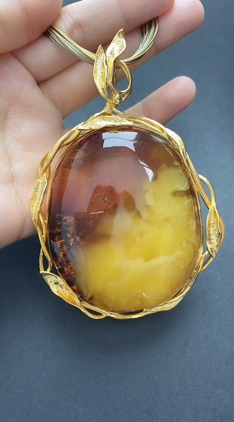 【闪购商品】琥珀裸石银S925镶嵌琥珀吊坠
