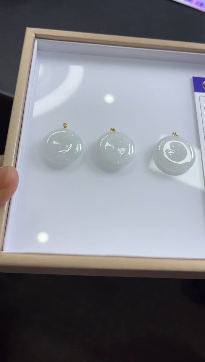 【闪购商品】翡翠颈饰18K金镶嵌Z142/多样性发一件/配绳子