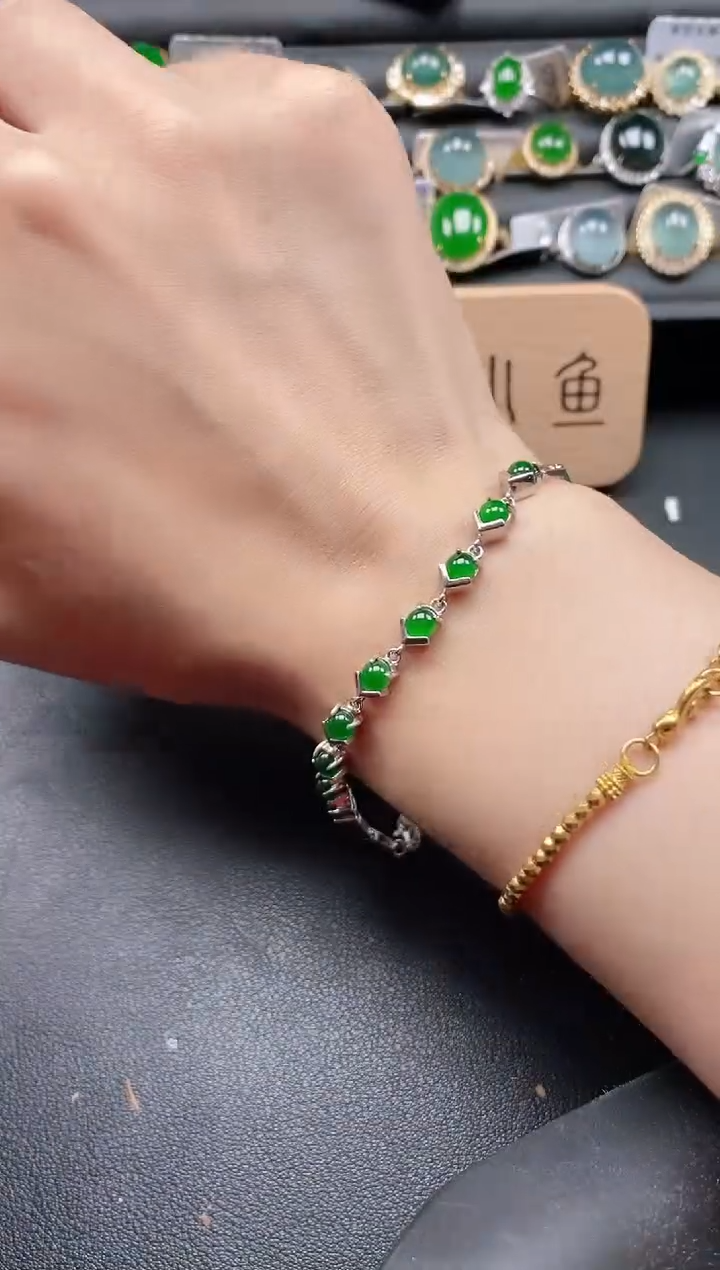 翡翠戒指银S925镶嵌51511-4