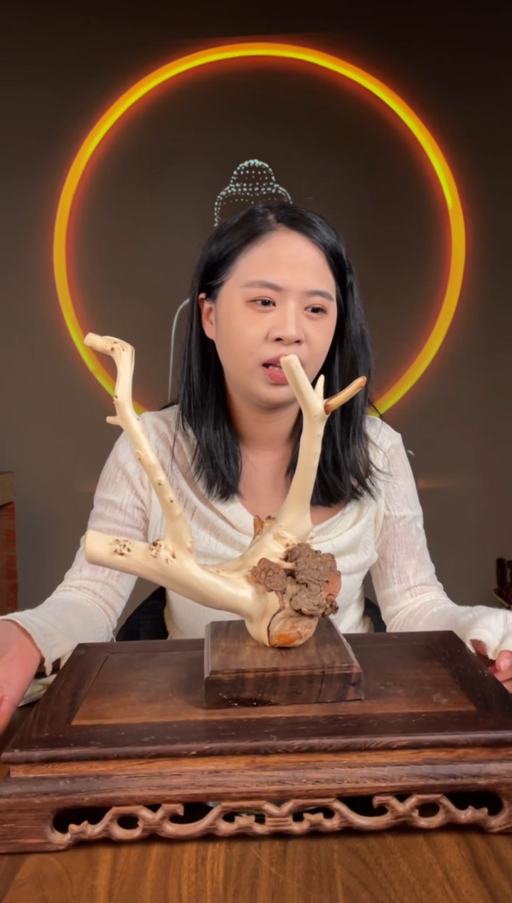 【闪购商品】柏木（崖柏）手工摆件,先抢先得!