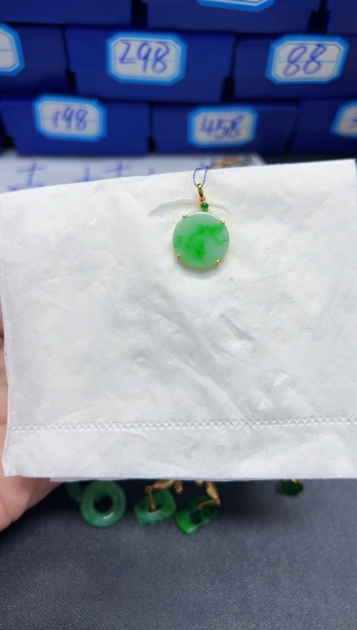 【闪购商品】翡翠颈饰18K金镶嵌Y缅料A货/支持复检/一件