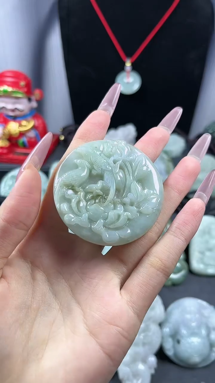 【闪购商品】翡翠颈饰未镶嵌喜鹊