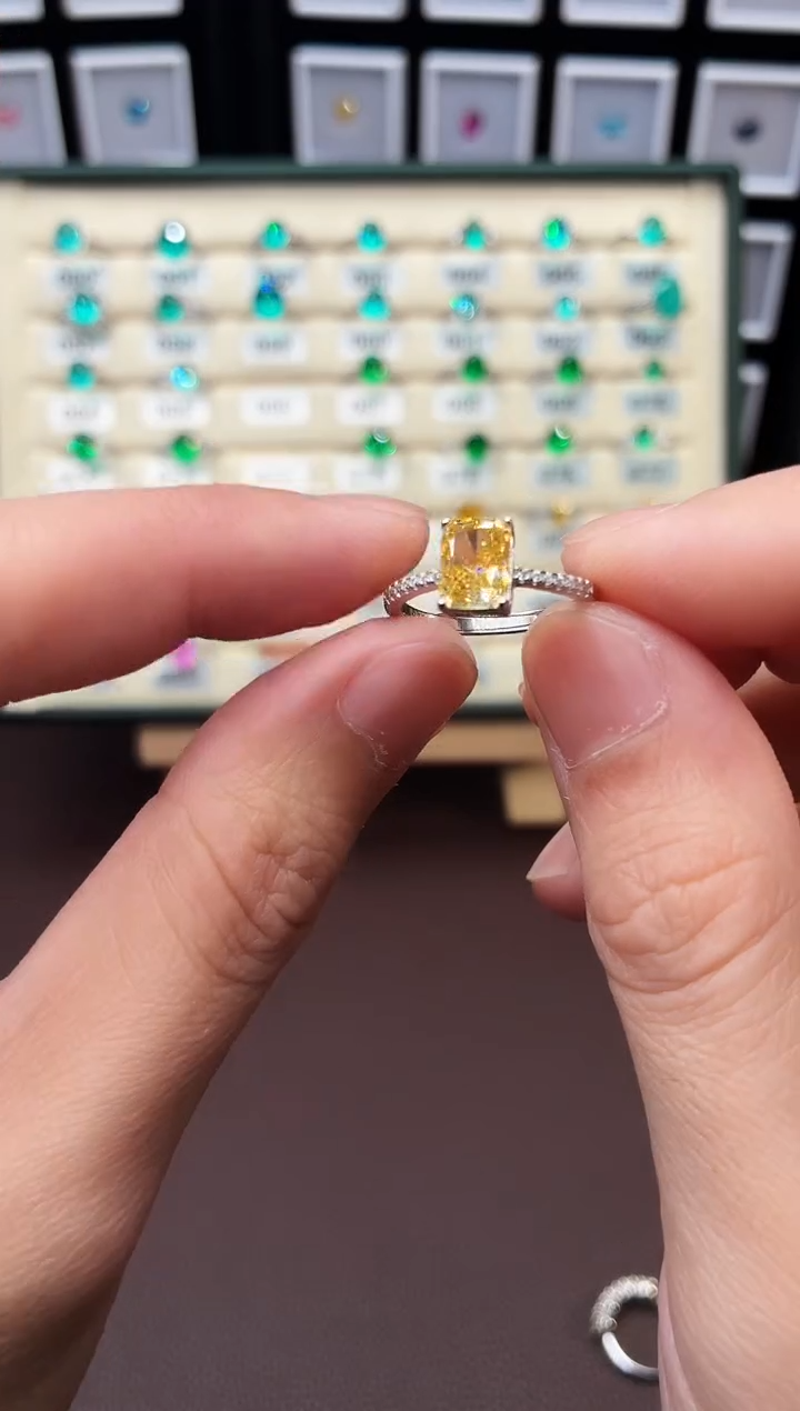 戒指彩色蓝宝石银S925镶嵌1111