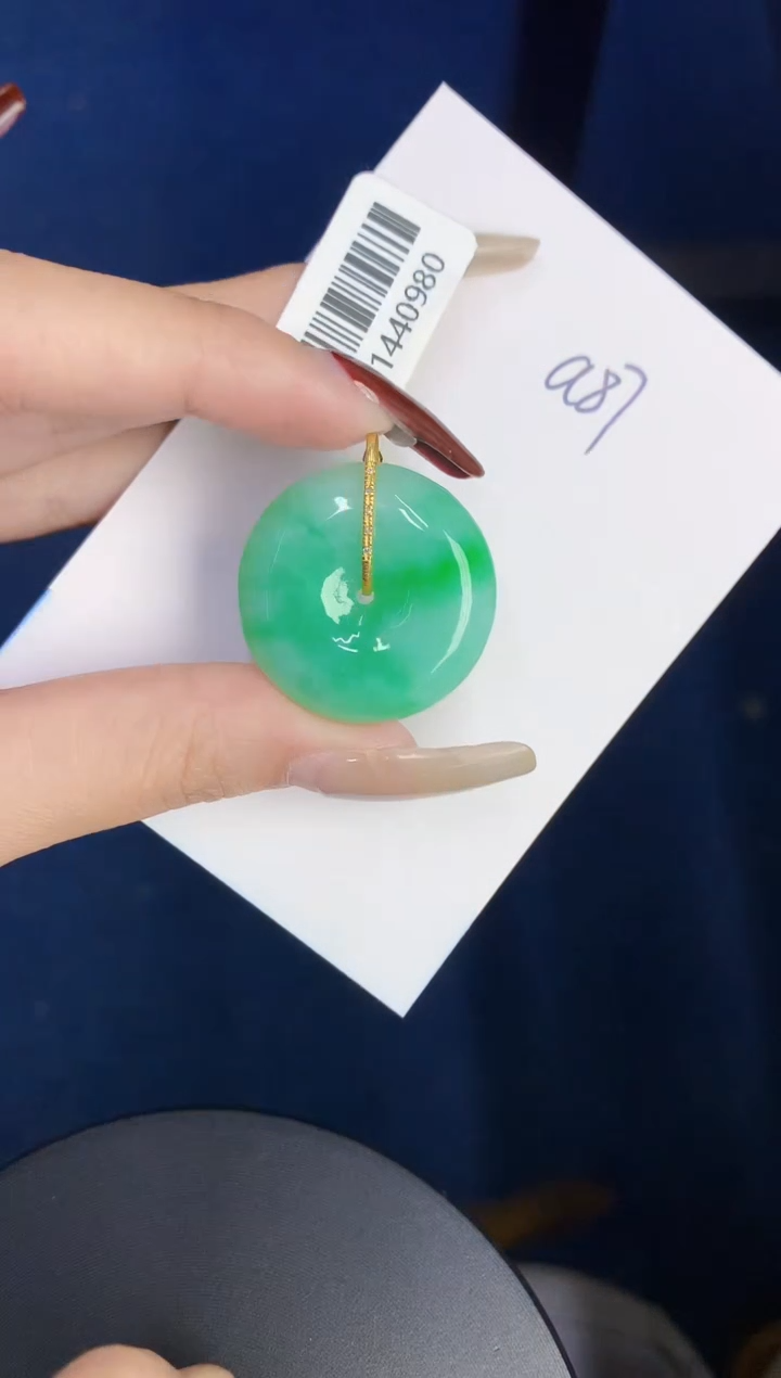 【闪购商品】翡翠颈饰18K金镶嵌000000000000