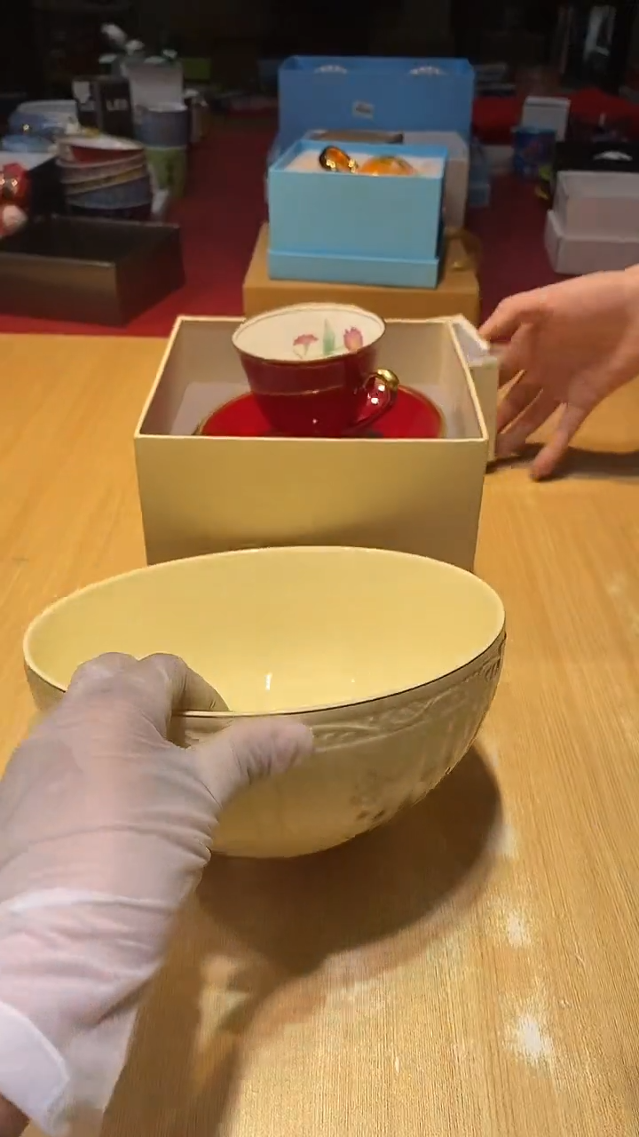 瓷片生活的本意是开心啊@@1