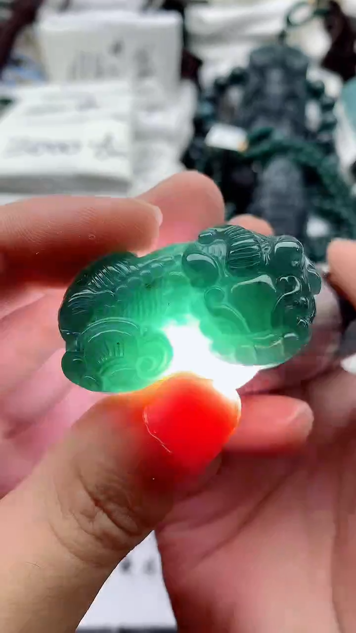 翡翠未镶嵌颈饰888