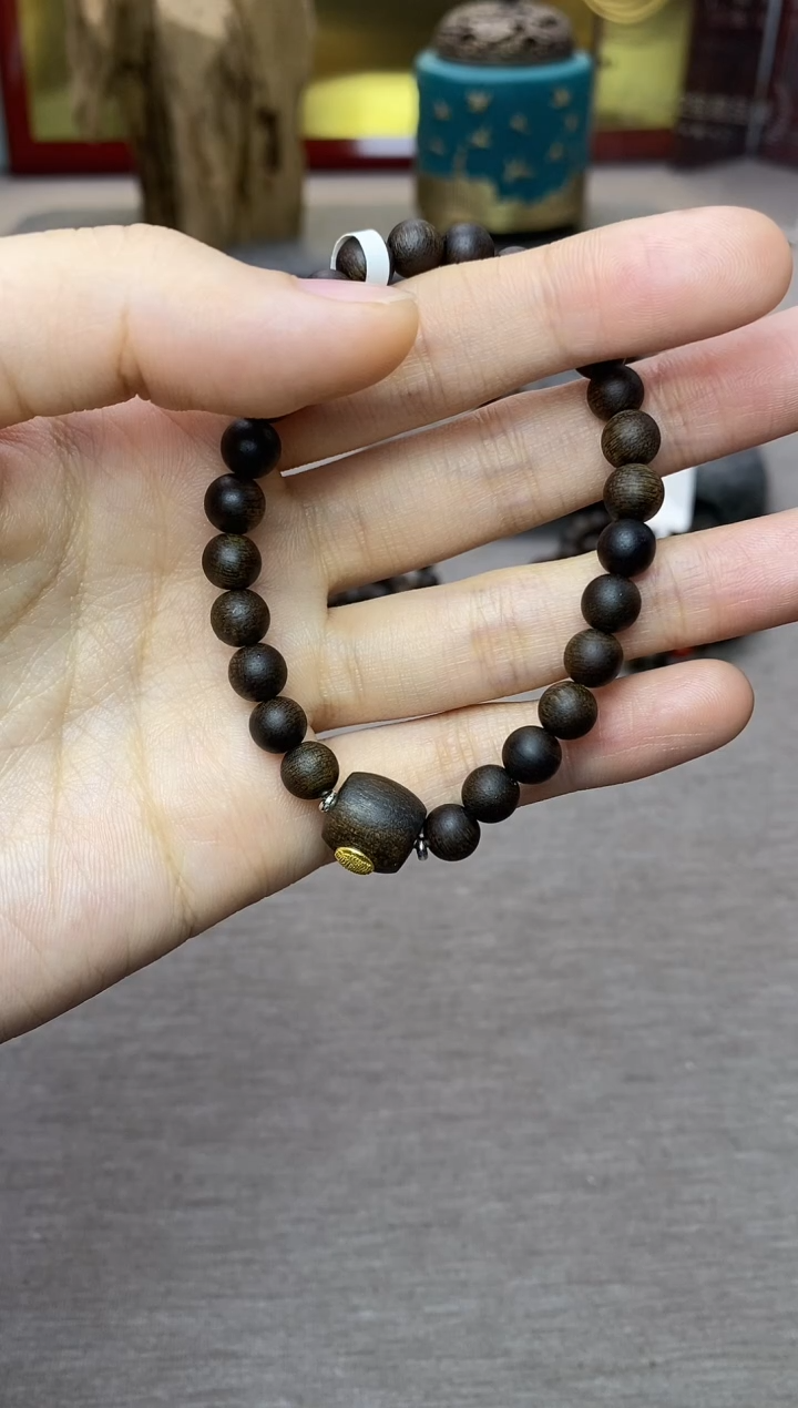 【闪购商品】沉香手串富森红土0.6单圈沉水设计