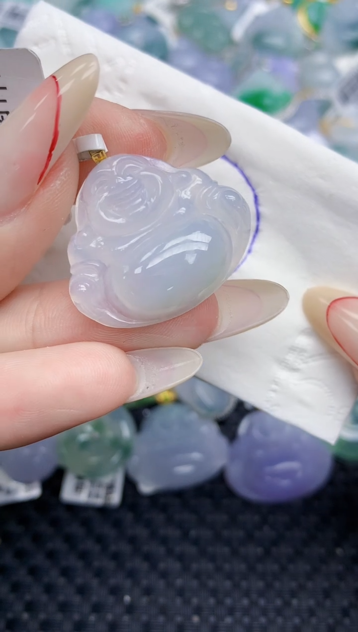 颈饰18K金镶嵌翡翠   天然翡翠A货  百元以上9米证书费自理