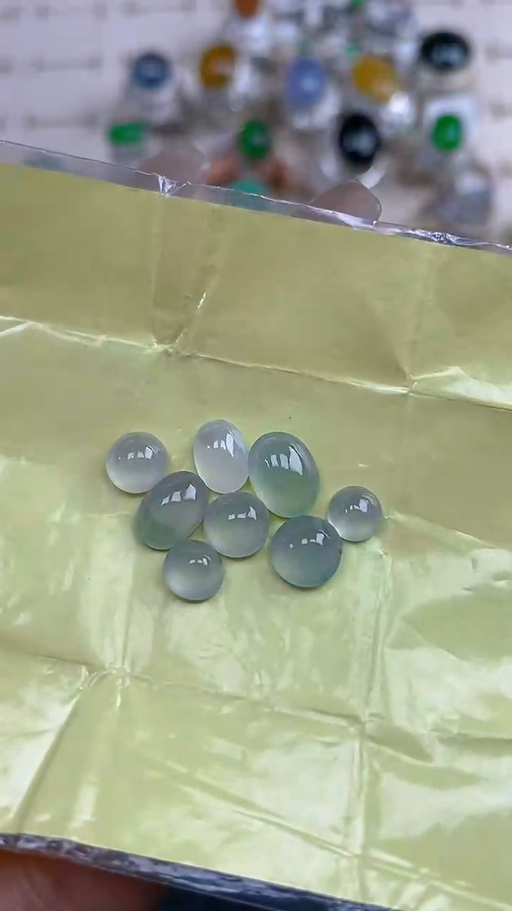 定制翡翠未镶嵌天然翡翠蛋面238