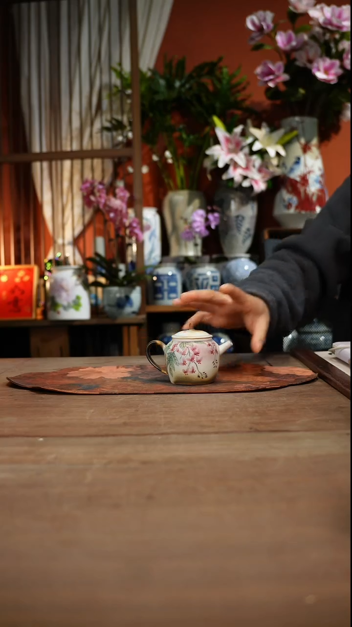 现代蕙***@高温釉下彩手绘陶瓷餐具