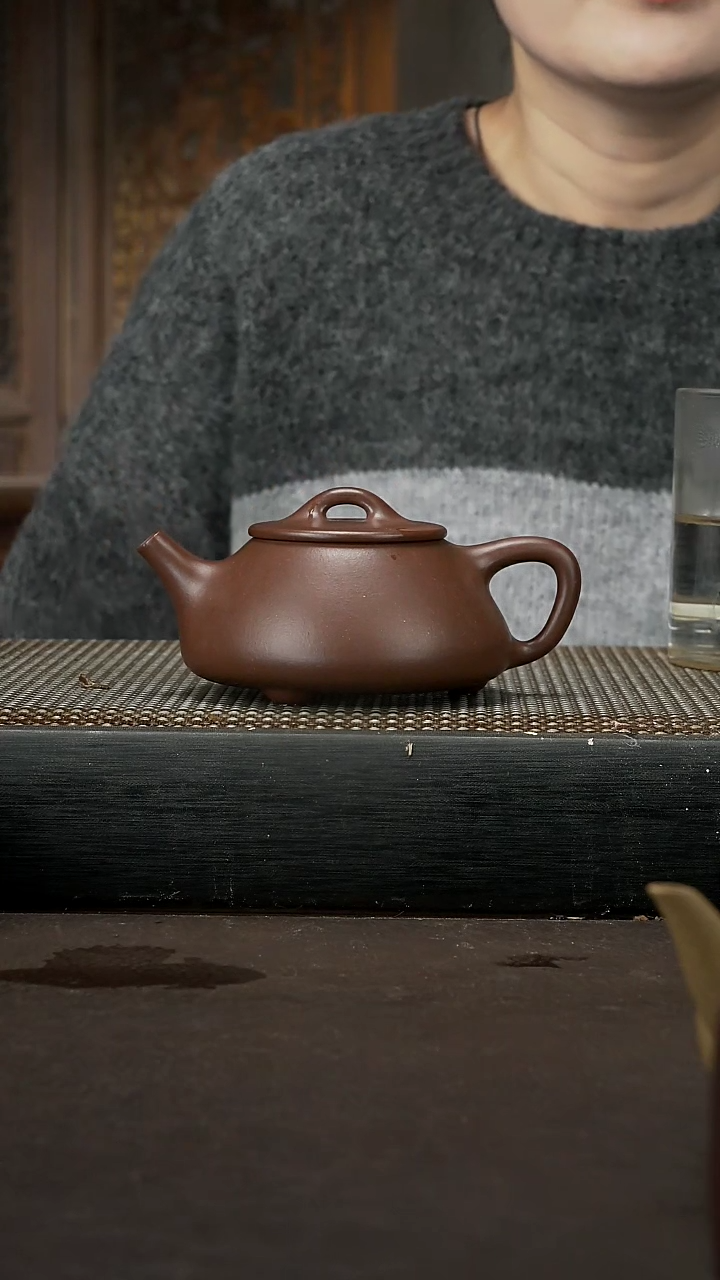 【闪购商品】紫砂茶壶特拼紫泥 平盖石瓢200cc 035