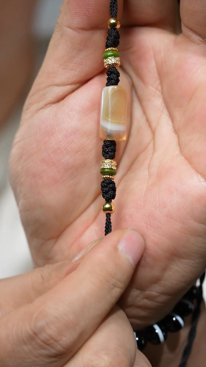 【闪购商品】缠丝（多样性发货，发其一）