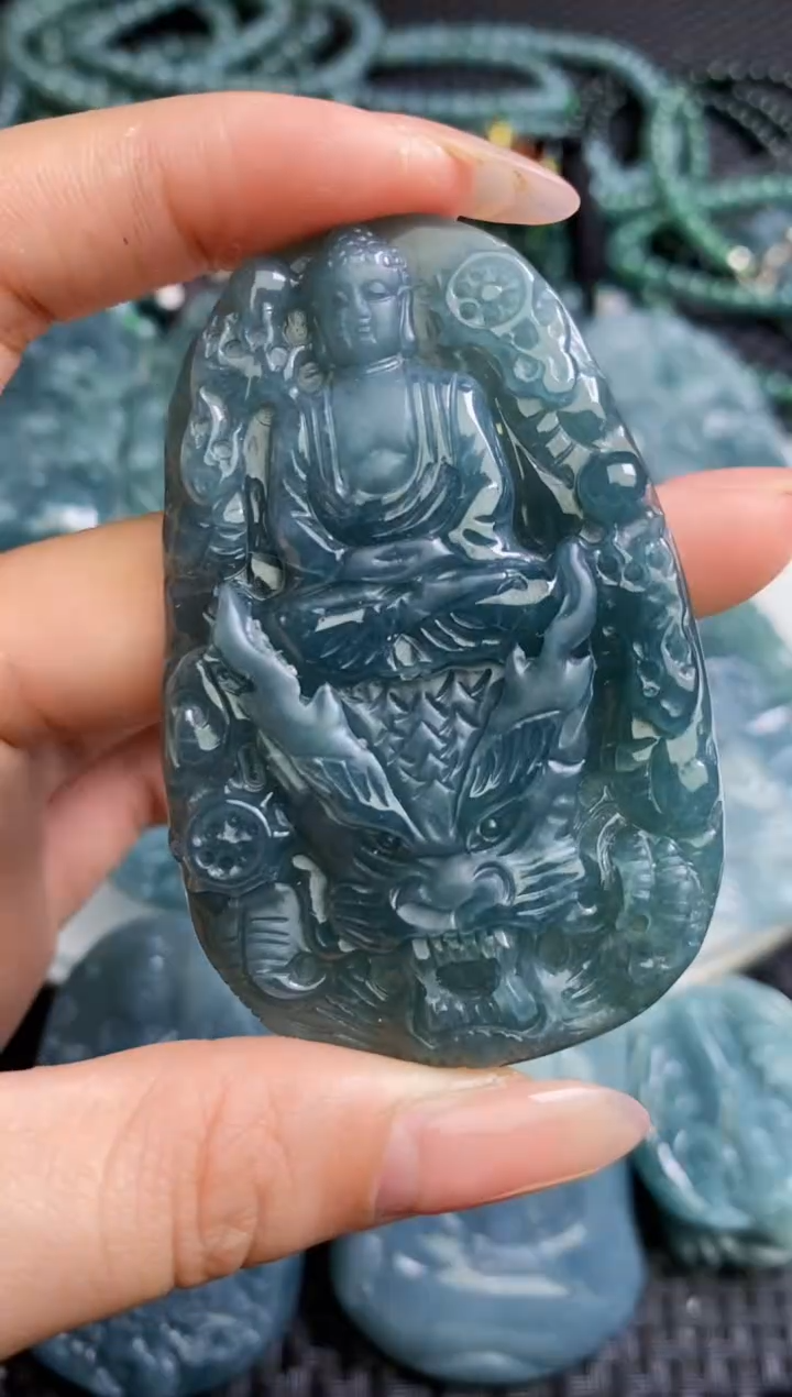 【闪购商品】翡翠颈饰未镶嵌111111111