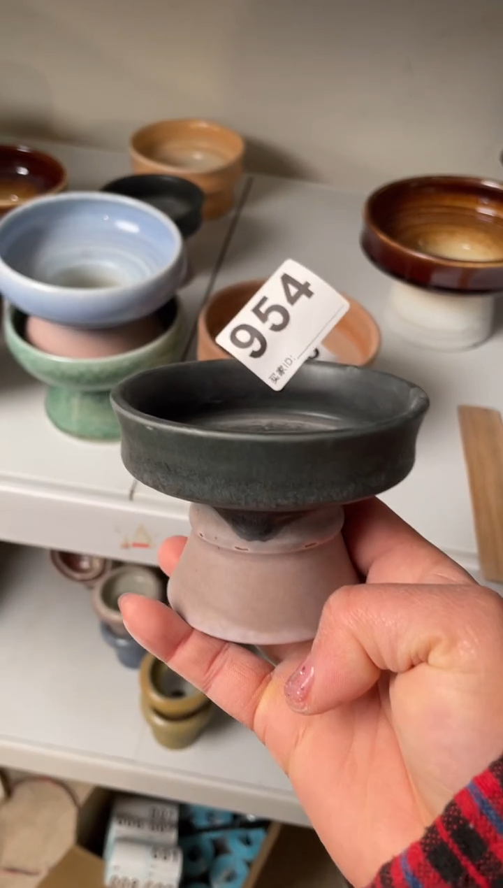 【闪购商品】摆件954微瑕知木小芳花盆