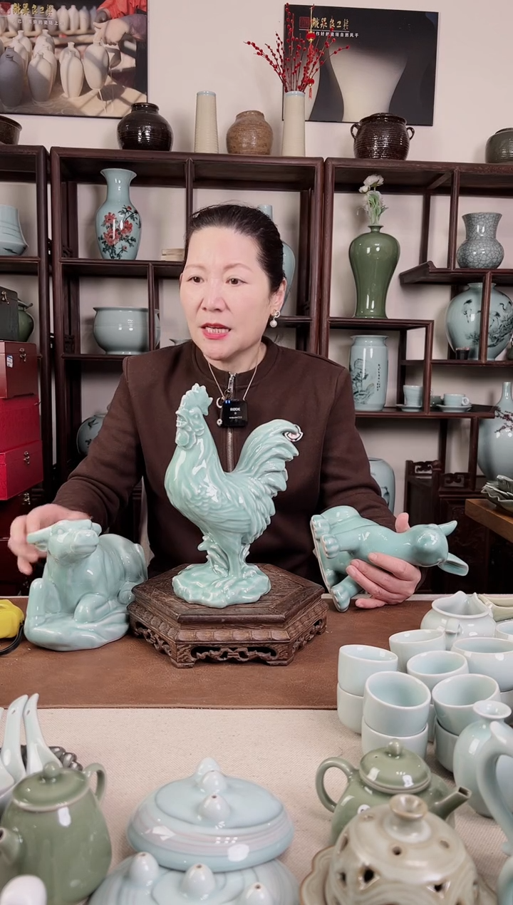 【闪购商品】杯青瓷 十二生肖 鸡（带礼盒）