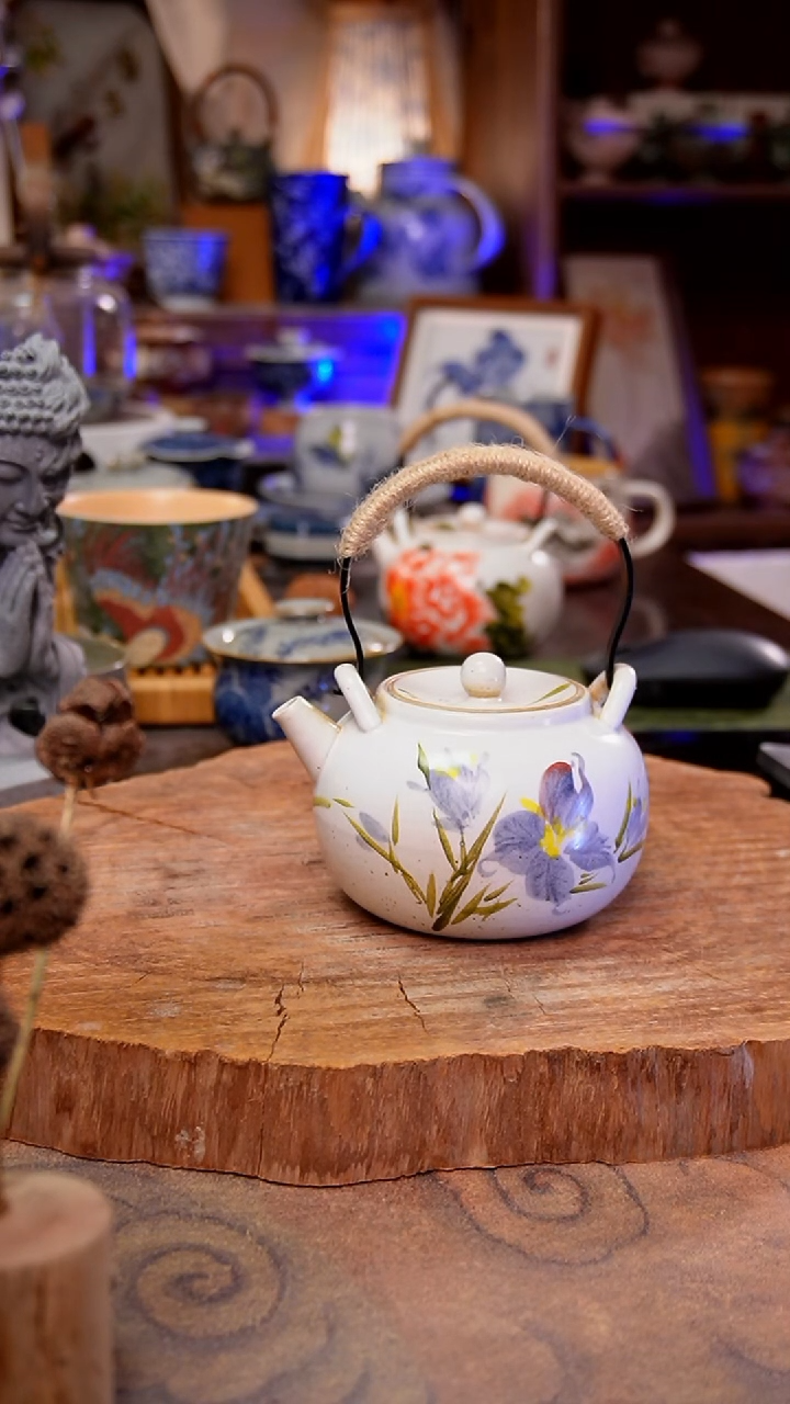 杯子鸢尾花手工手绘手工手绘