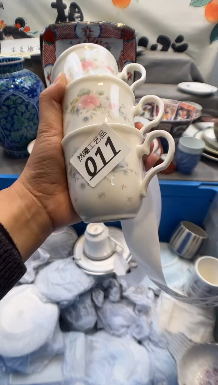 瓷片蓝*儿011      