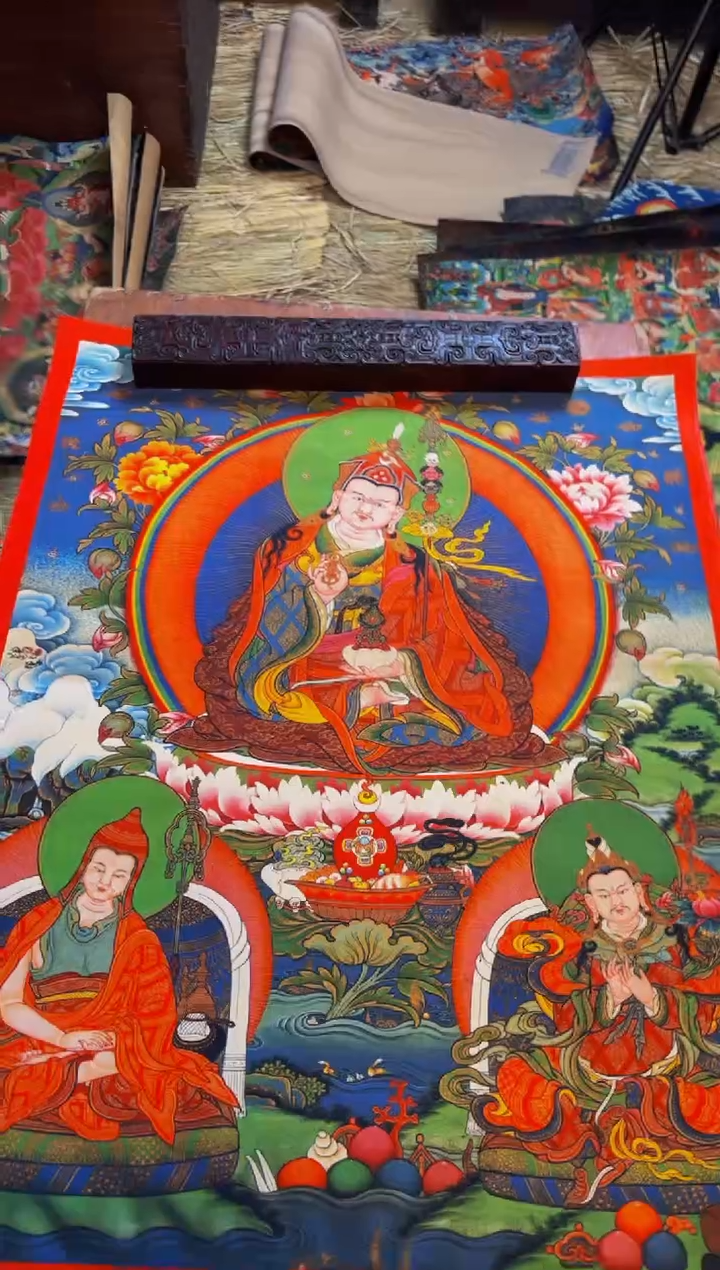 装裱画精品手绘唐卡链接--A105