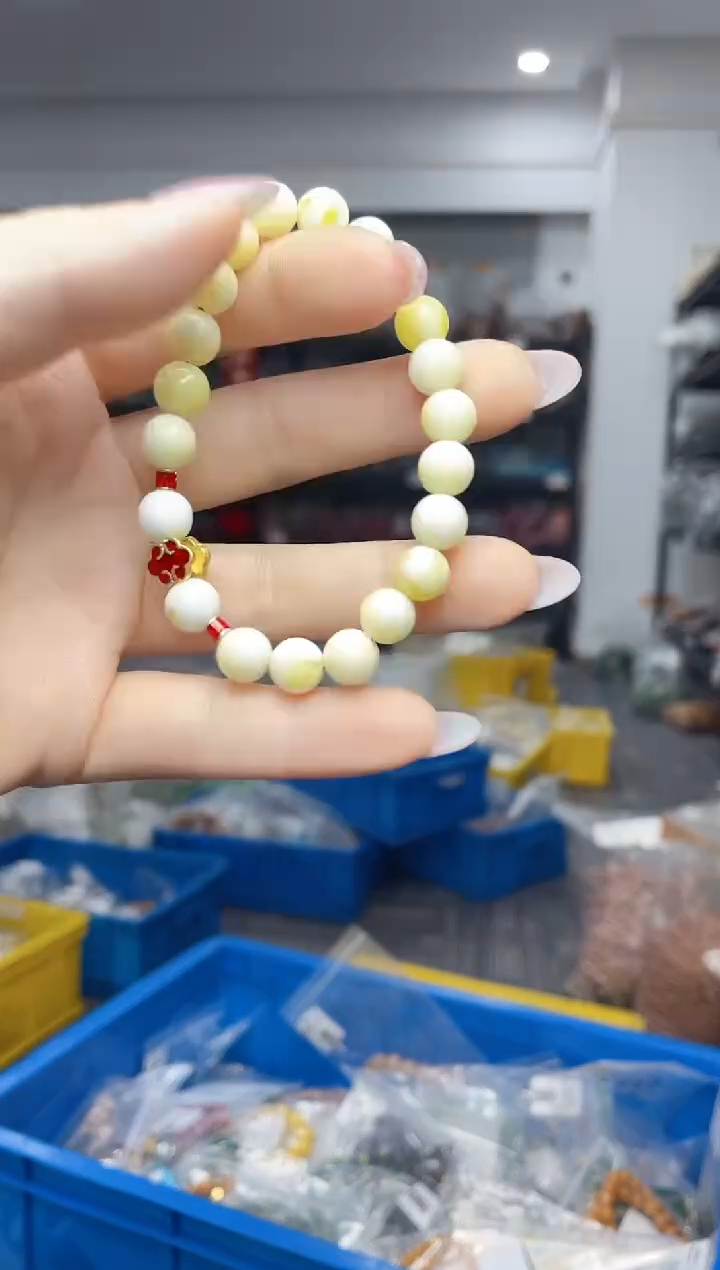 未镶嵌蜜蜡裸石（多样性发一件）