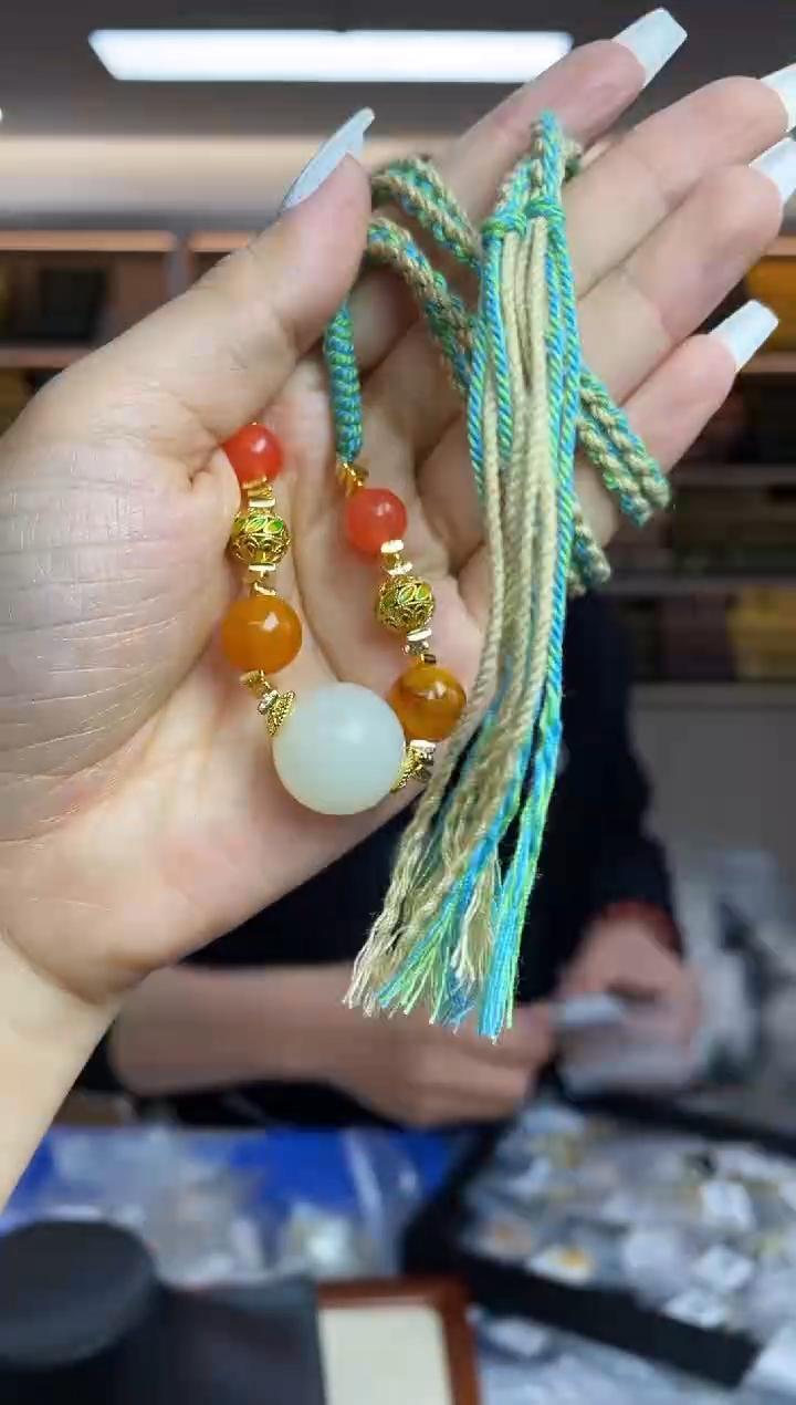 【闪购商品】和田玉·未镶嵌多样性发一件