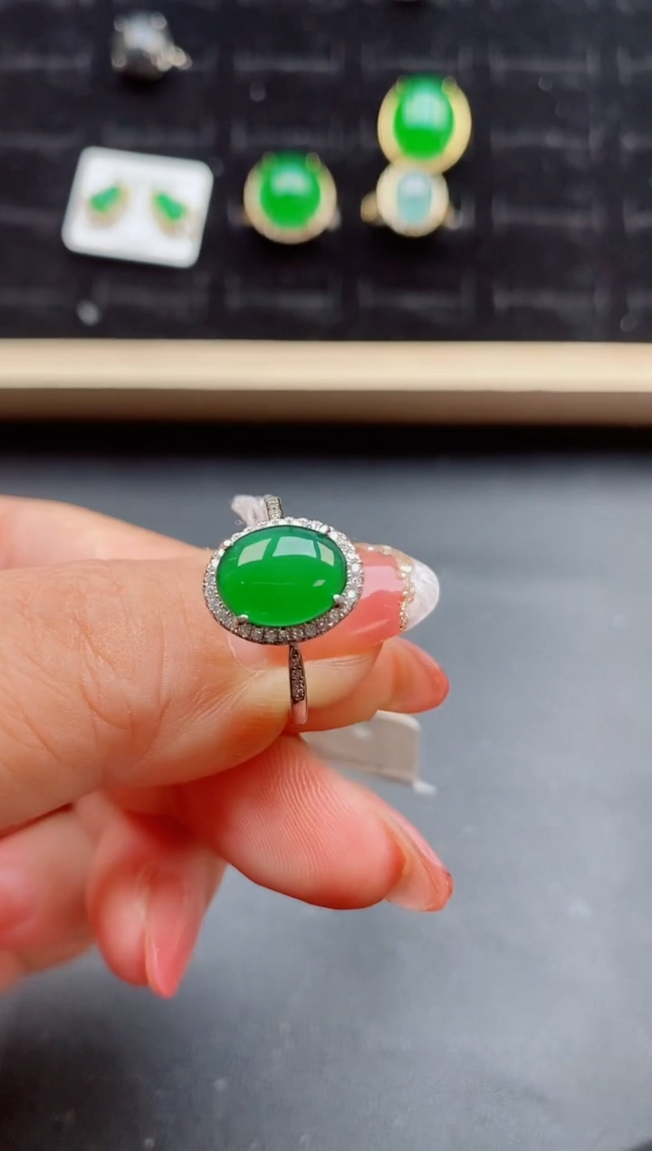 【闪购商品】翡翠戒指银S925镶嵌12121
