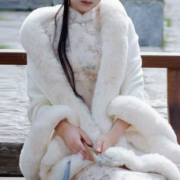 码加加31913浅色毛茸茸系温柔气质针织开衫披肩旗袍外搭女