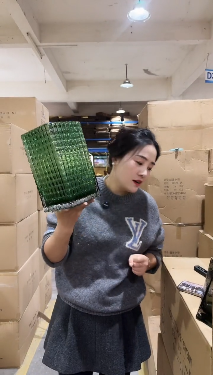 私花主义花瓶GHYY6T