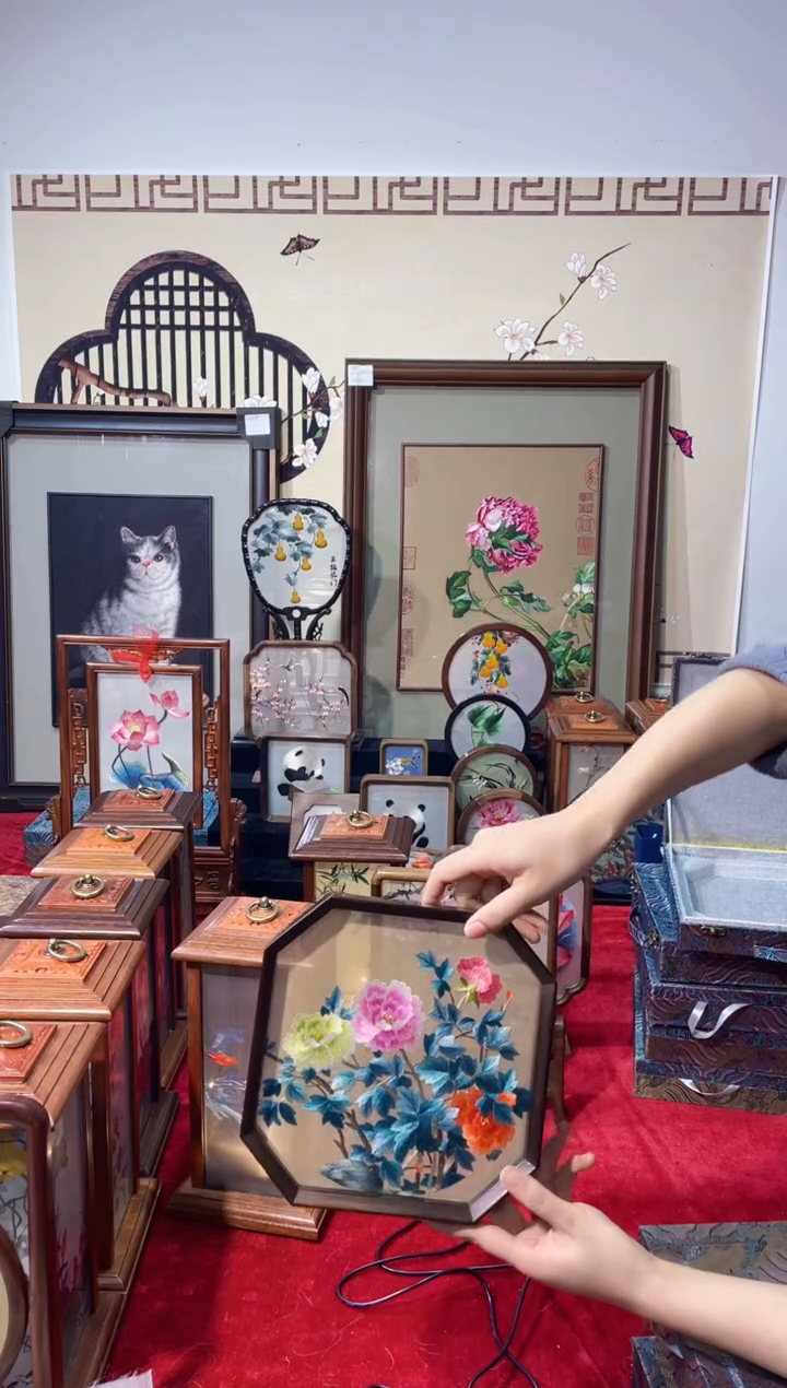 织绣精品苏绣手工刺绣，成品摆件63
